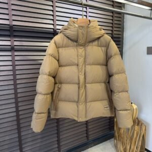 BRBY Hooded Puffer Jacket - Beige