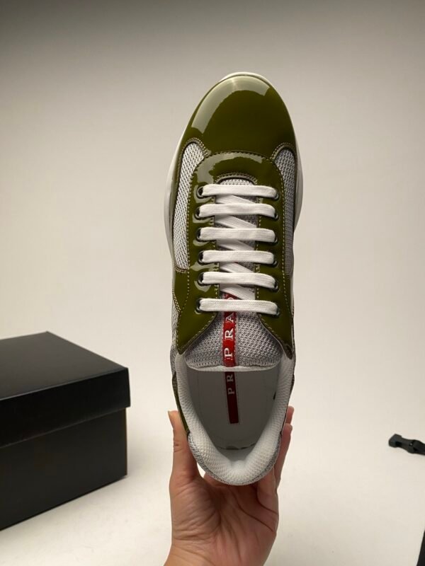 PRDA Trainers with Mesh Panels and Contrast Smooth Overlays - Olive Green