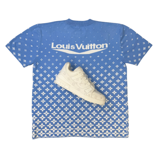 SKY BLUE LVE T-SHIRT