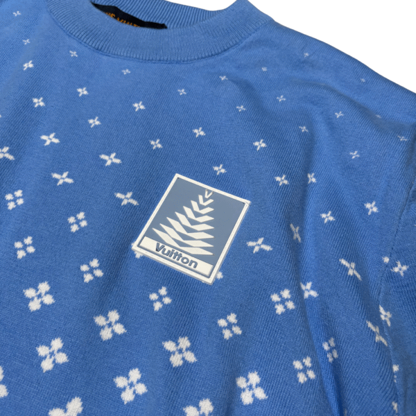 SKY BLUE LVE T-SHIRT