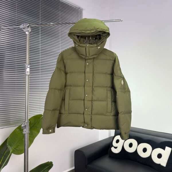 MNCLR HOODED OLIVE GREEN