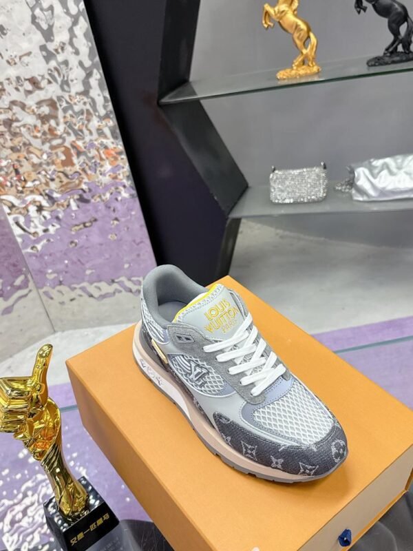 LVE Grey Mesh Runner Trainers