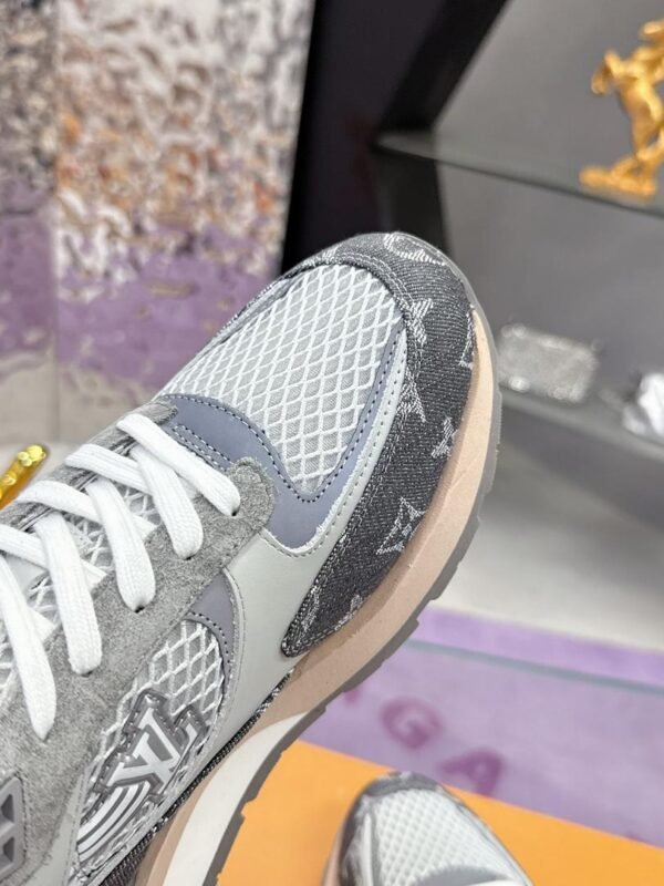 LVE Grey Mesh Runner Trainers