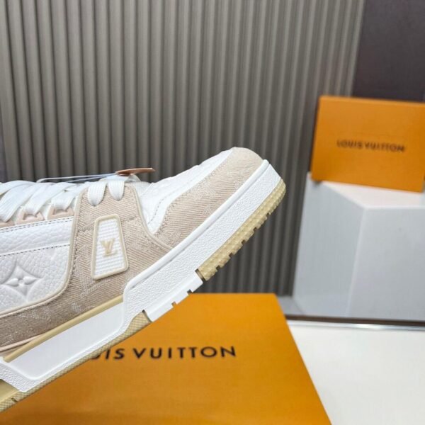 LVE Beige Low Trainers