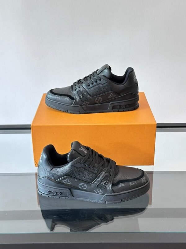 LVE Black Low Trainers