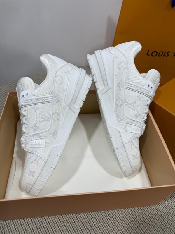 LVE WHITE MONOGRAM TRAINERS
