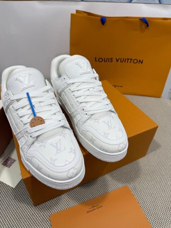 LVE WHITE MONOGRAM TRAINERS