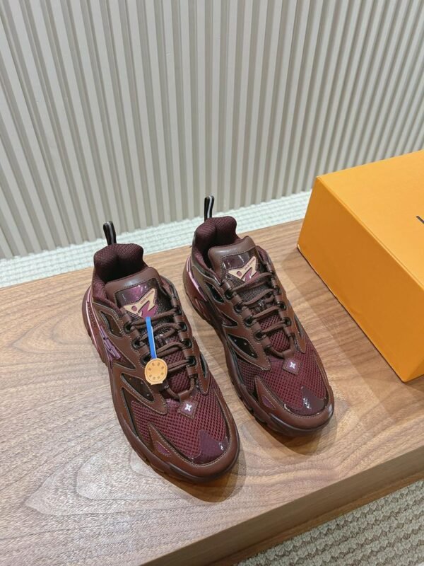 LVE BURGUNDY MESH TRAIL TRAINERS