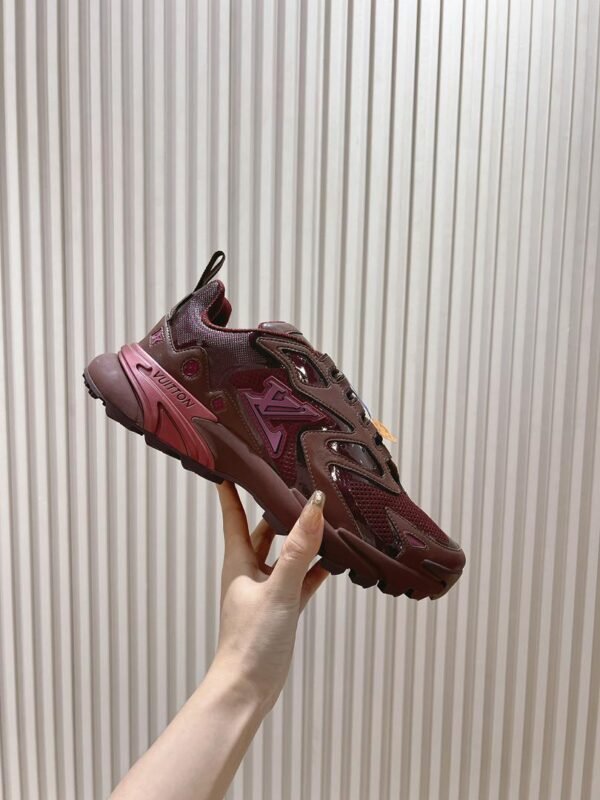LVE BURGUNDY MESH TRAIL TRAINERS