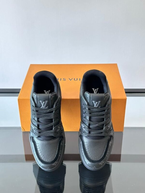 LVE Black Low Trainers