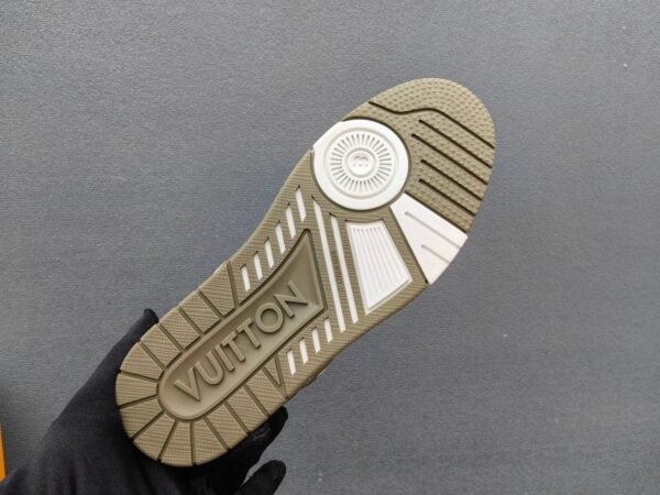 LVE Olive Low Trainers