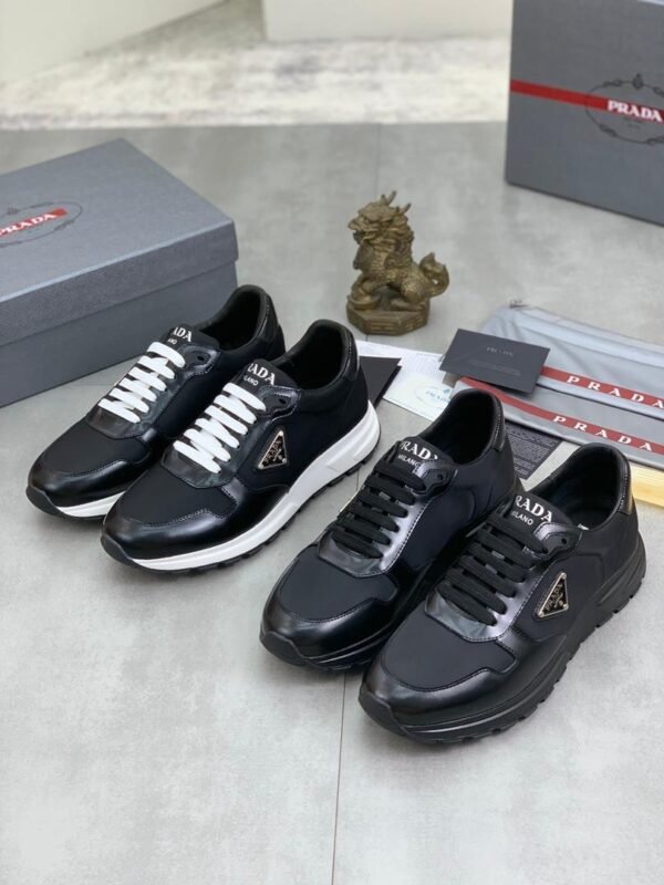 PRDA All-Black Trainers