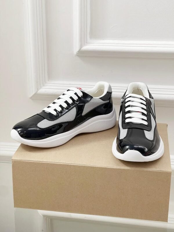 PRDA Trainers with Mesh Panels and Contrast Smooth Overlays - Black