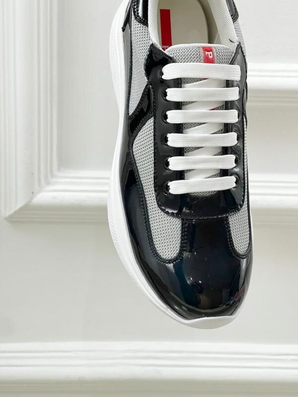 PRDA Trainers with Mesh Panels and Contrast Smooth Overlays - Black