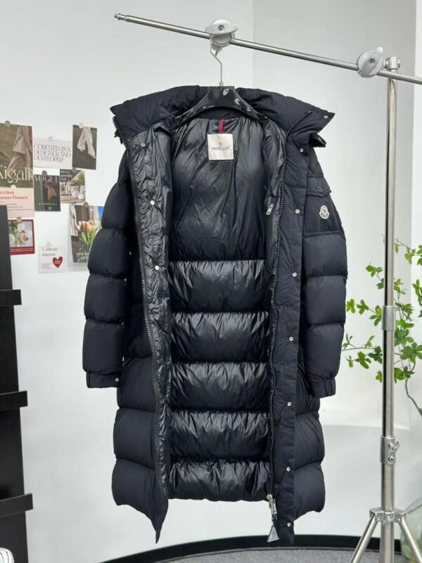 MNCLR DETACHABLE HOOD LONG DOWN COAT