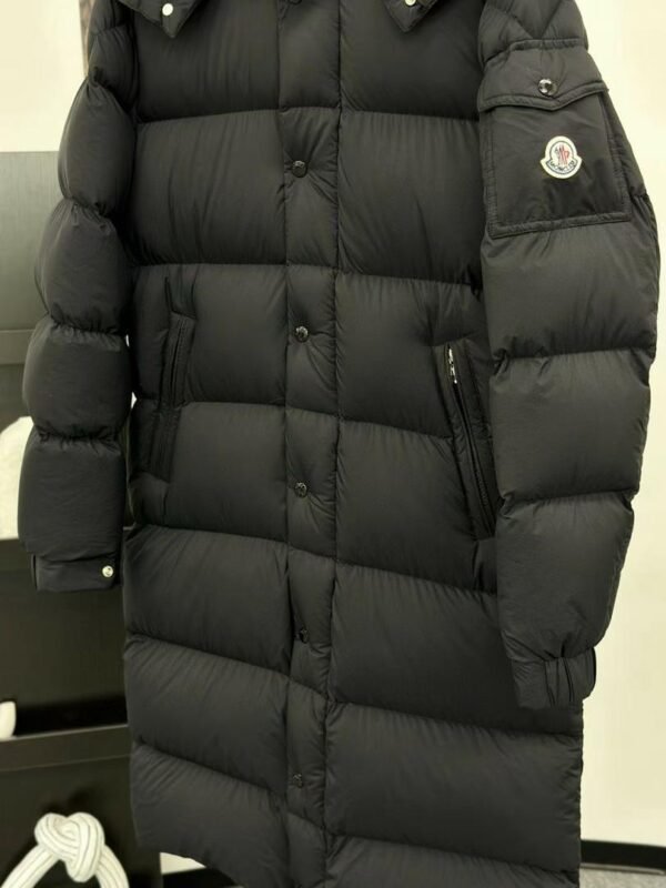 MNCLR DETACHABLE HOOD LONG DOWN COAT