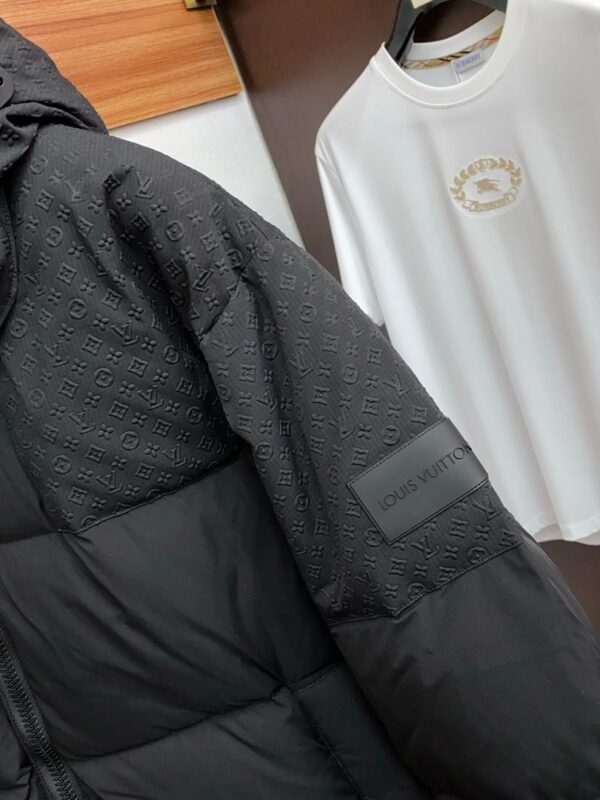 LV BLACK HOODED PUFFER COAT