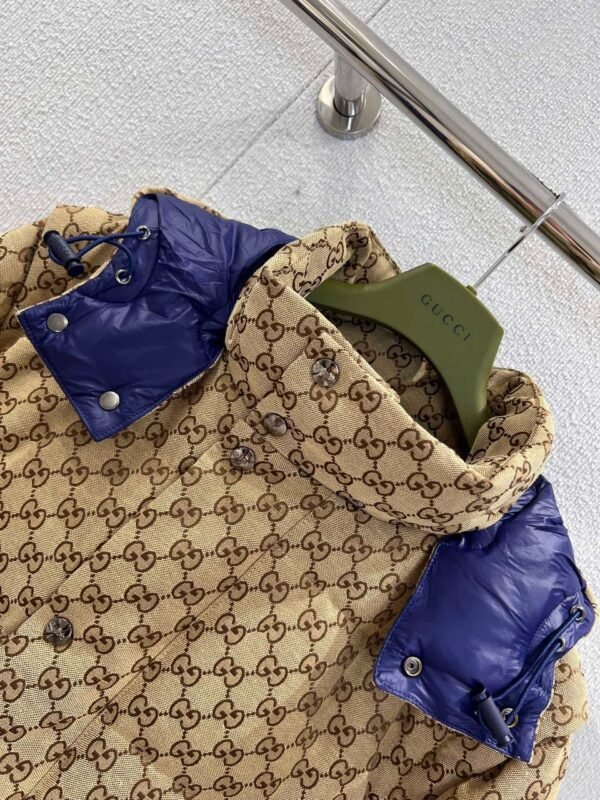 GCCI CANVAS BEIGE DETACHABLE HOOD AND SLEEVES