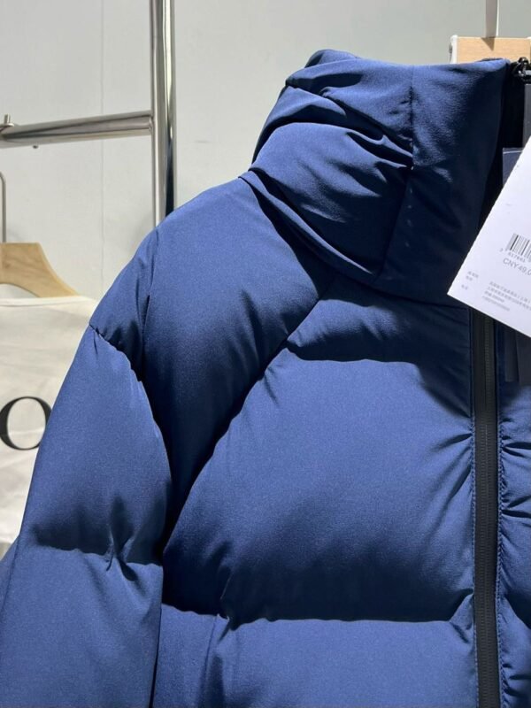 CD HOODED PUFFER COAT