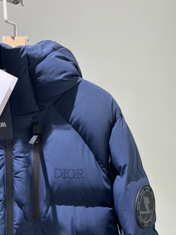 CD HOODED PUFFER COAT