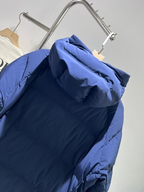 CD HOODED PUFFER COAT