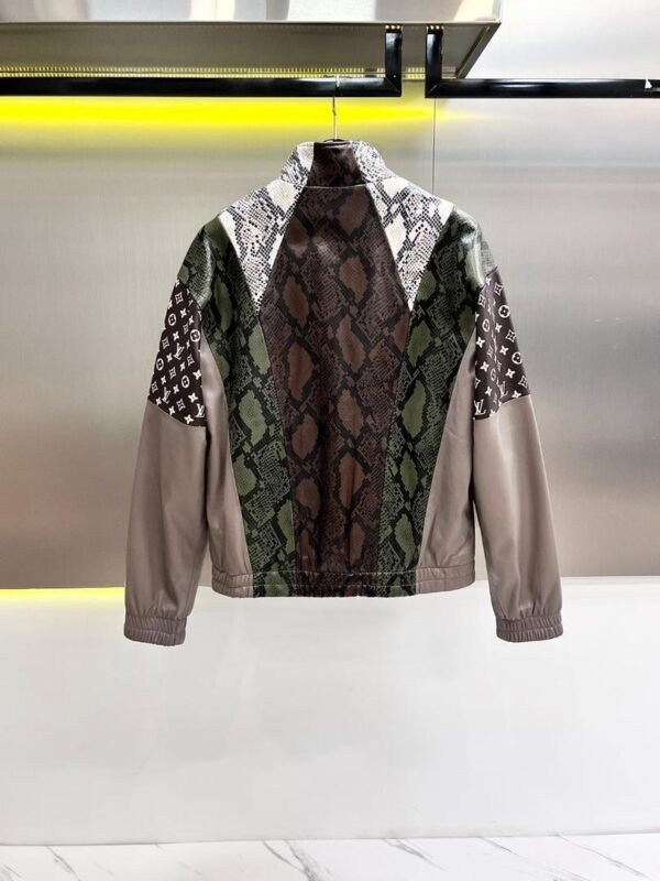 WhatsApp Image 2025-11-21 at 01.11.08_865a9807 LV PYTHON PATTERN