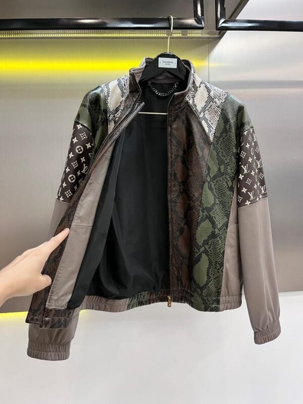 WhatsApp Image 2025-11-21 at 01.11.09_90d31dea LV PYTHON PATTERN