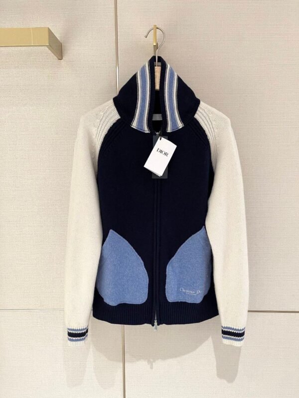 WhatsApp Image 2025-11-21 at 01.11.53_609c3fa1 CD CARDIGAN IN BLUE AND BEIGE