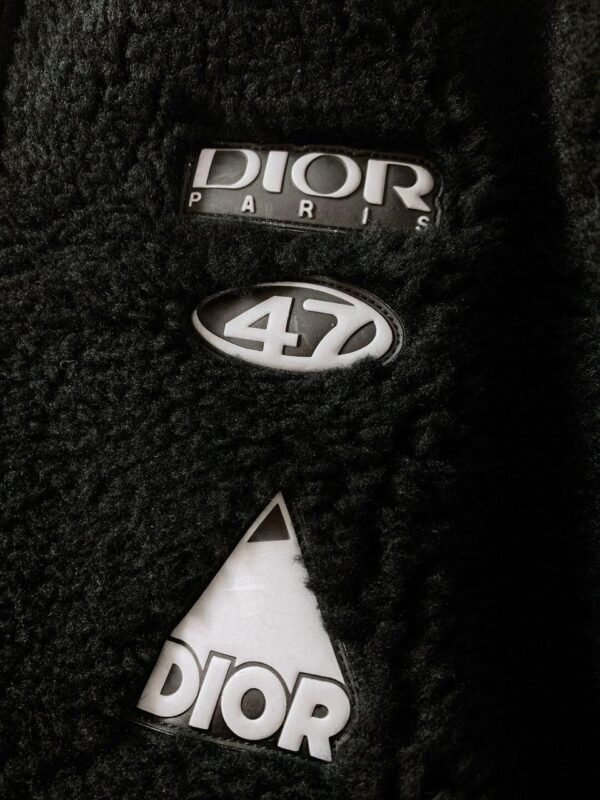 CD TEDDY FLEECE IN BLACK