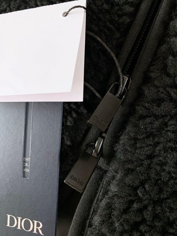 CD TEDDY FLEECE IN BLACK