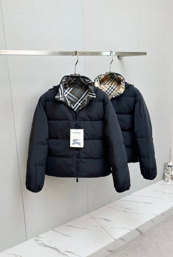 a538e669 BRBY Check-Lined Puffer Jacket