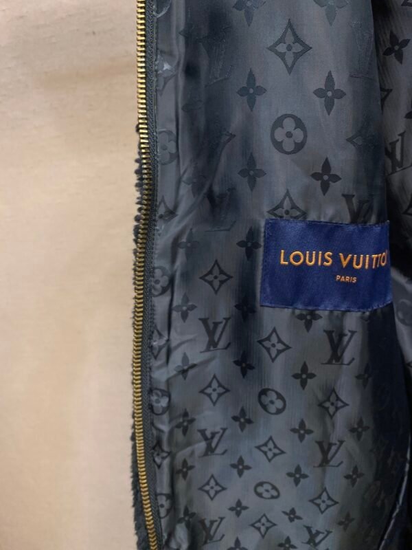 LV FLEECE BLOUSON IN NAVY BLUE