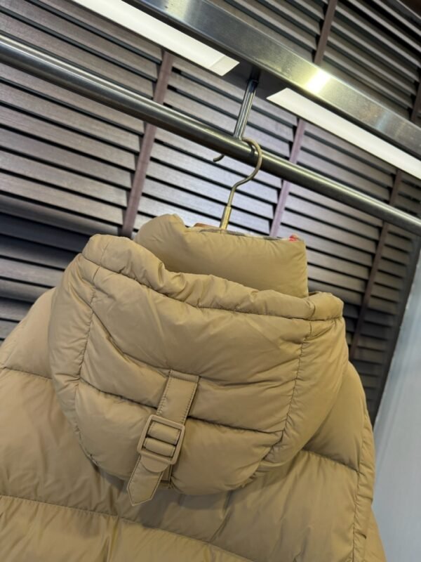 BRBY Hooded Puffer Jacket - Beige