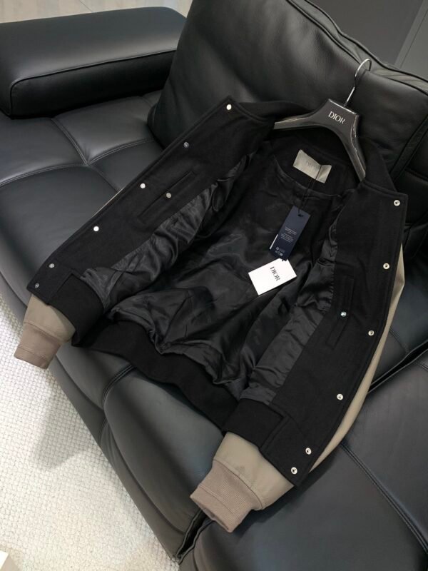 c967e633 CD VARSITY JACKET - Black