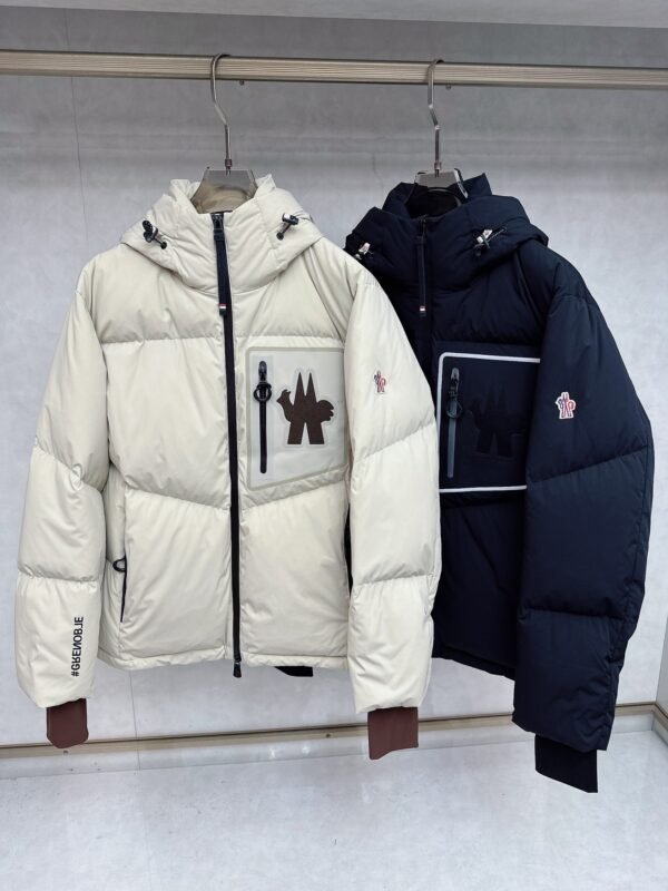 MNCLR HOODED COAT