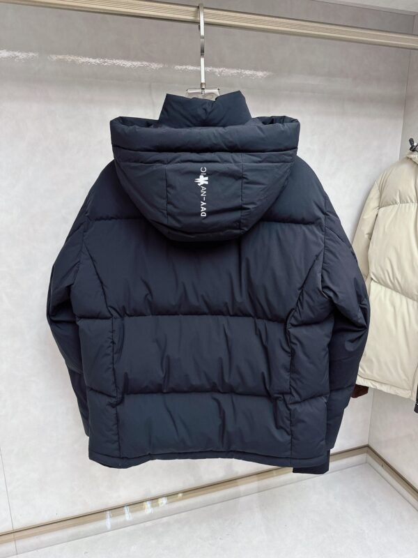 MNCLR HOODED COAT