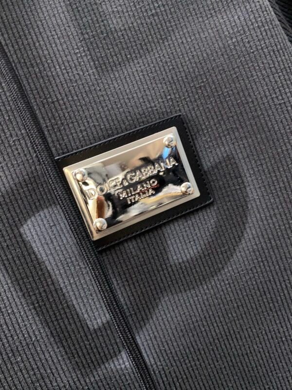 003af288 DG Zip-Up Hooded Jacket - Grey