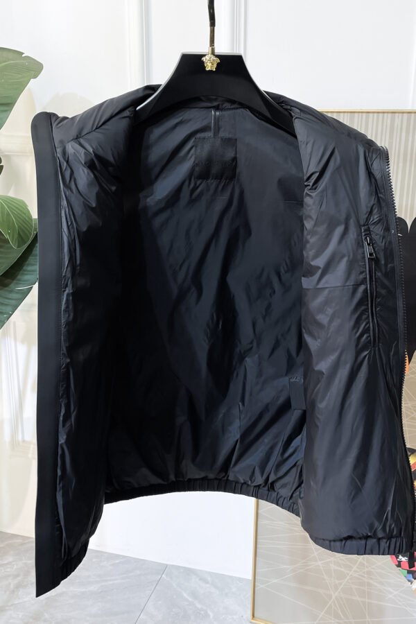 0186526f MNCLR Padded Zip Gilet