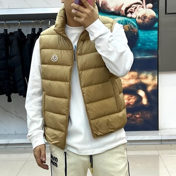 MNCLR Padded Quilted Gilet- Camel