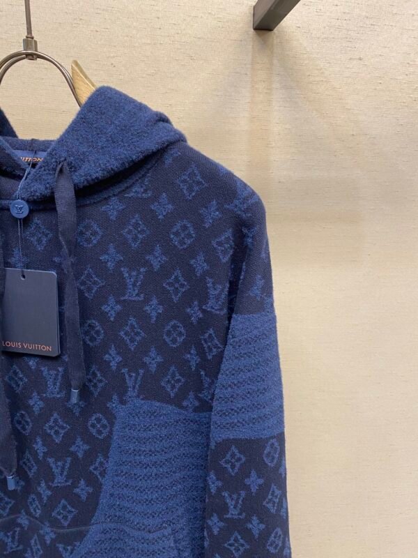 LVE Patterned Panel Hoodie – Navy