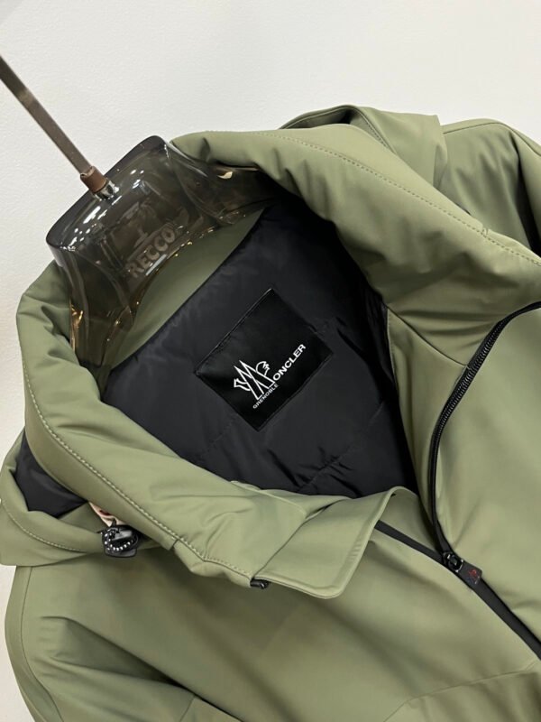 MNCLR Hooded Zip Jacket