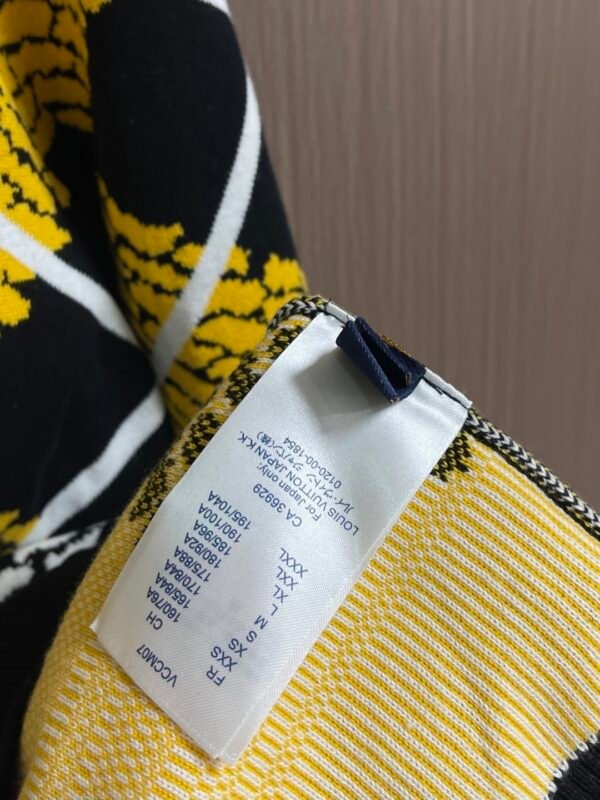 LVE Geometric Pattern Knit Jumper - Black & Yellow
