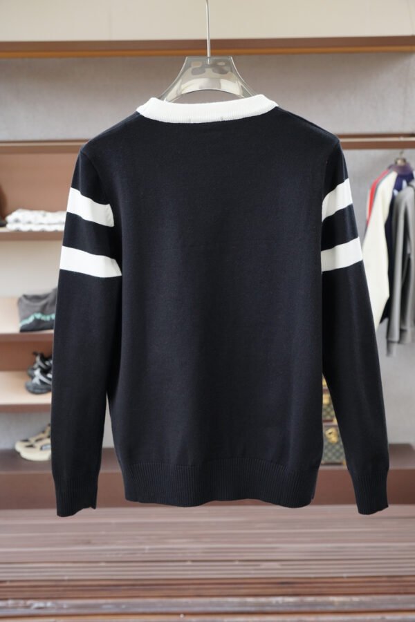 PRDA Crew Neck Jumper with Contrast Stripe Detail - Black