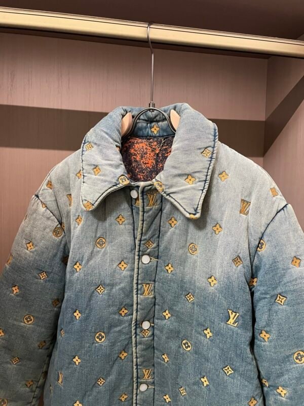 LVE Monogram Pattern Padded Jacket - Light Blue