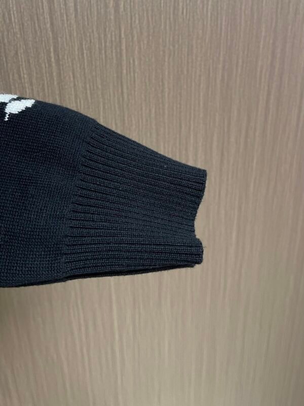 LVE Geometric Pattern Knit Jumper - Black & Yellow