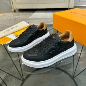 1 LVE Black Tan Low-Top Trainers