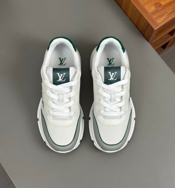 1 LVE White & Green Low-Top Trainers