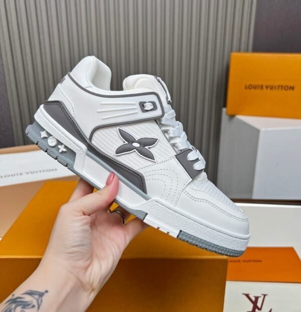 LVE Streetwear Trainer Sneaker – White Grey Edition