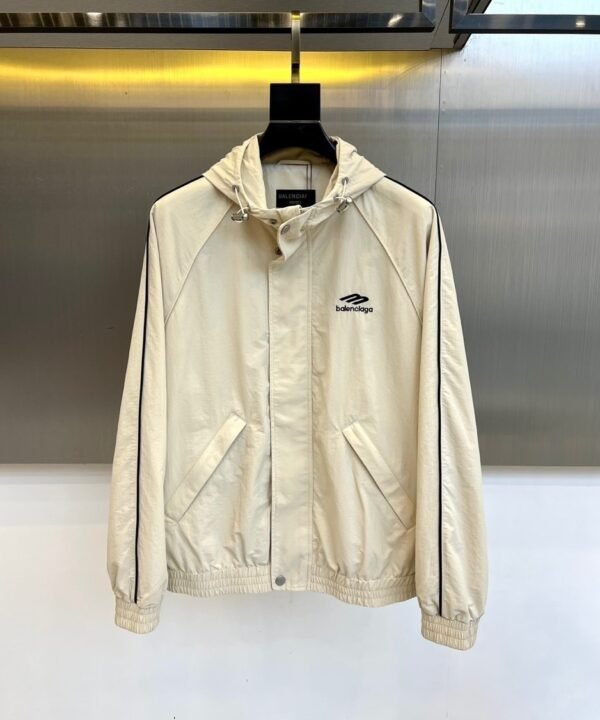 1 BLNCG 3B Sports Logo Hooded Jacket - Light Beige