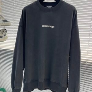 BLNCG Men's Black Crewneck Jumper